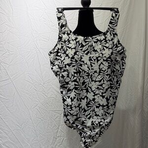 Lands' End Black and White Floral swimsuit